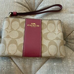 Coach wristlet pink stripe NWT‎